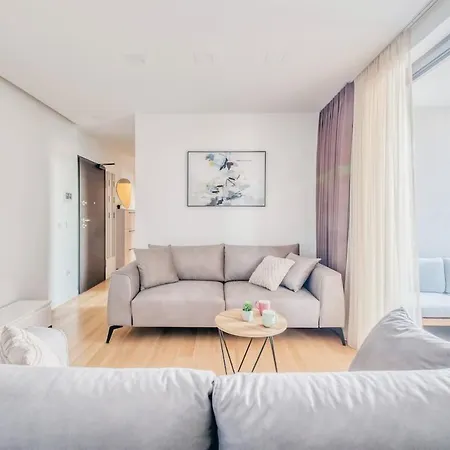 Ventus White Lägenhet *