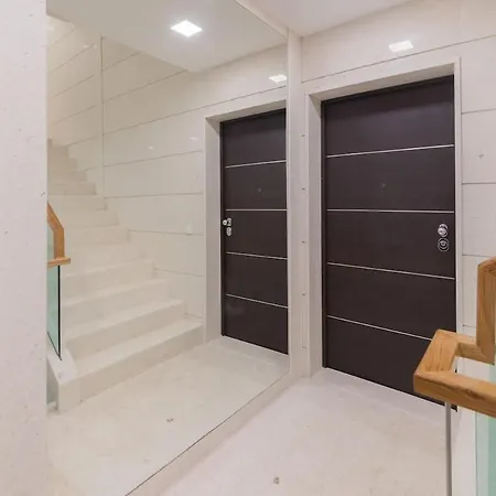 Ventus White * Zadar