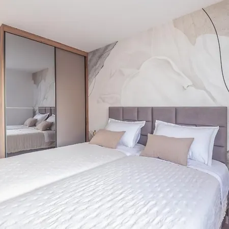 Ventus White 자다르