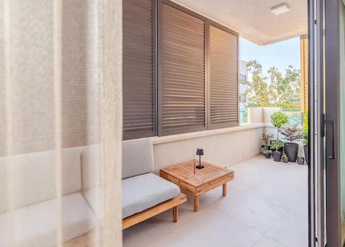 아파트 Ventus White